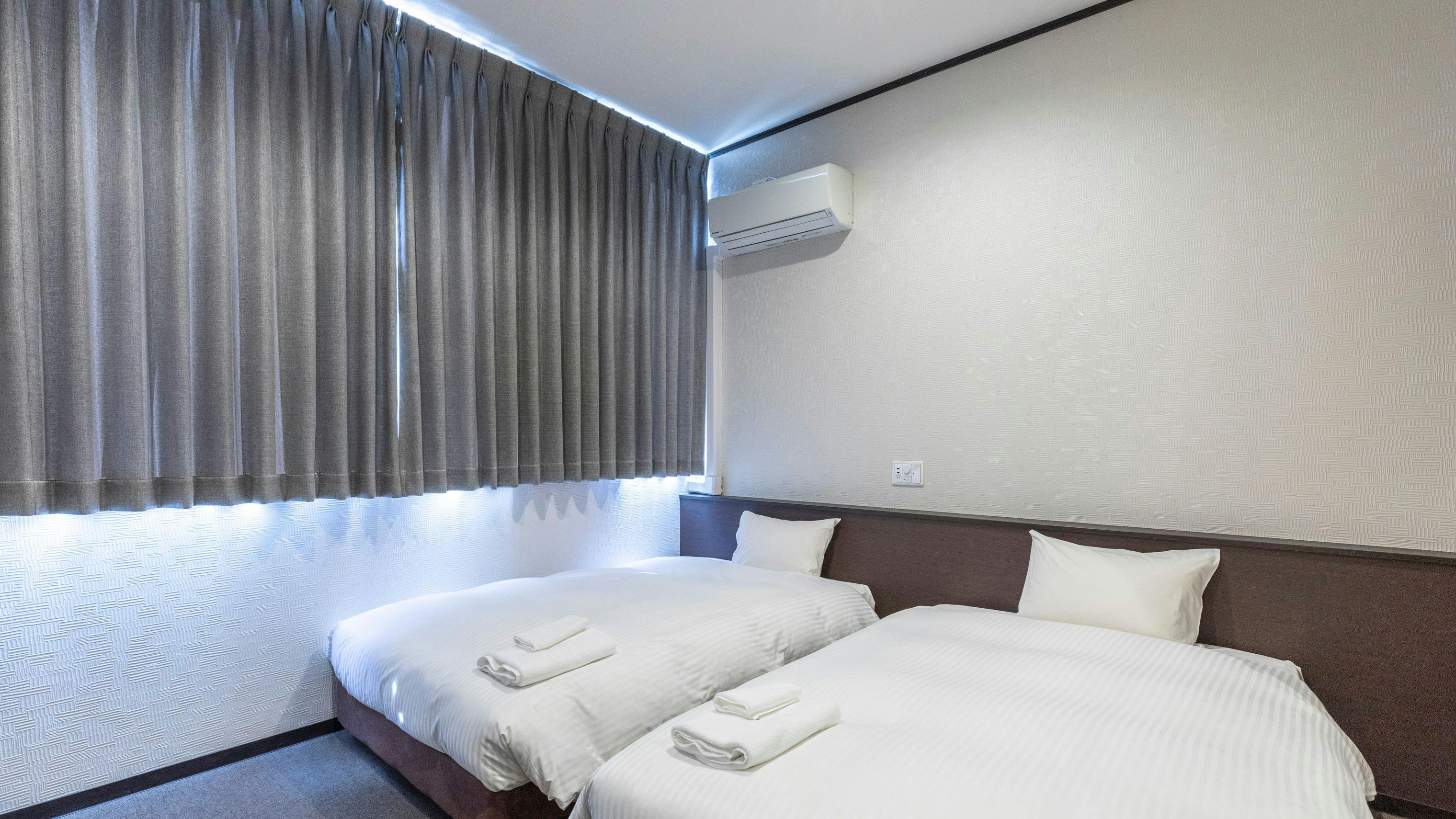 OSAKA PORT HOTEL L'ESPOIR