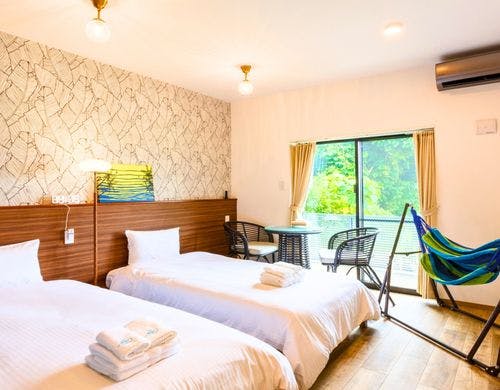 明るく快適なツインルーム