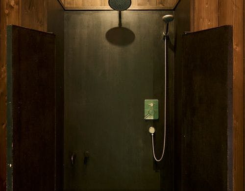 サウナシャワー