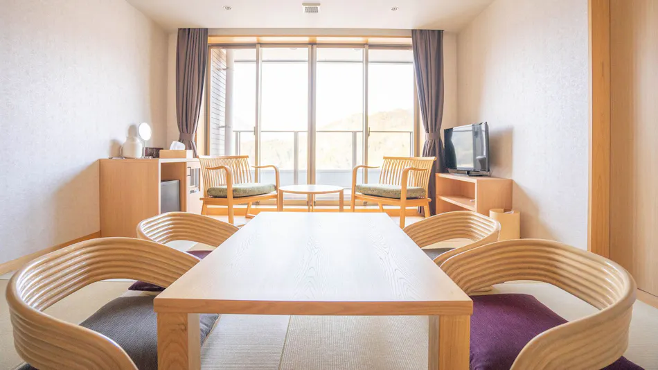 Sameura-so Lakeside Hotel