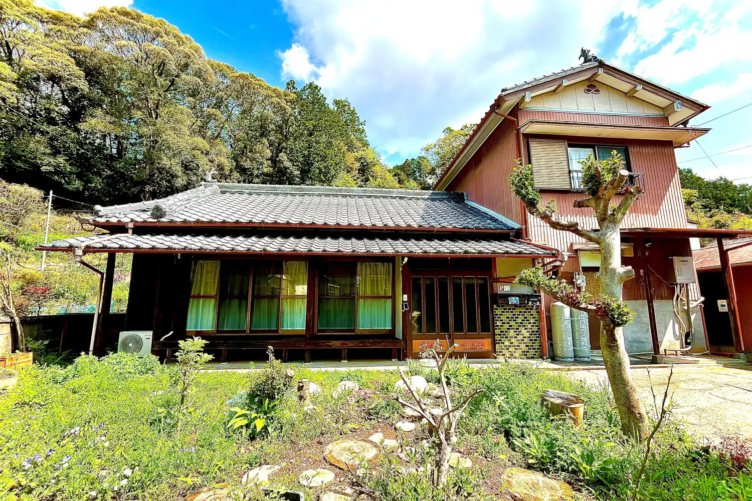 นี่คือภาพภายนอกของ 'ที่พักอิเค็นยัดซาเมอุระ'