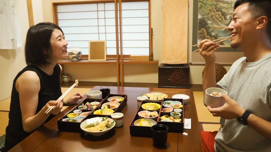 Residence Ferie Nara Station Front