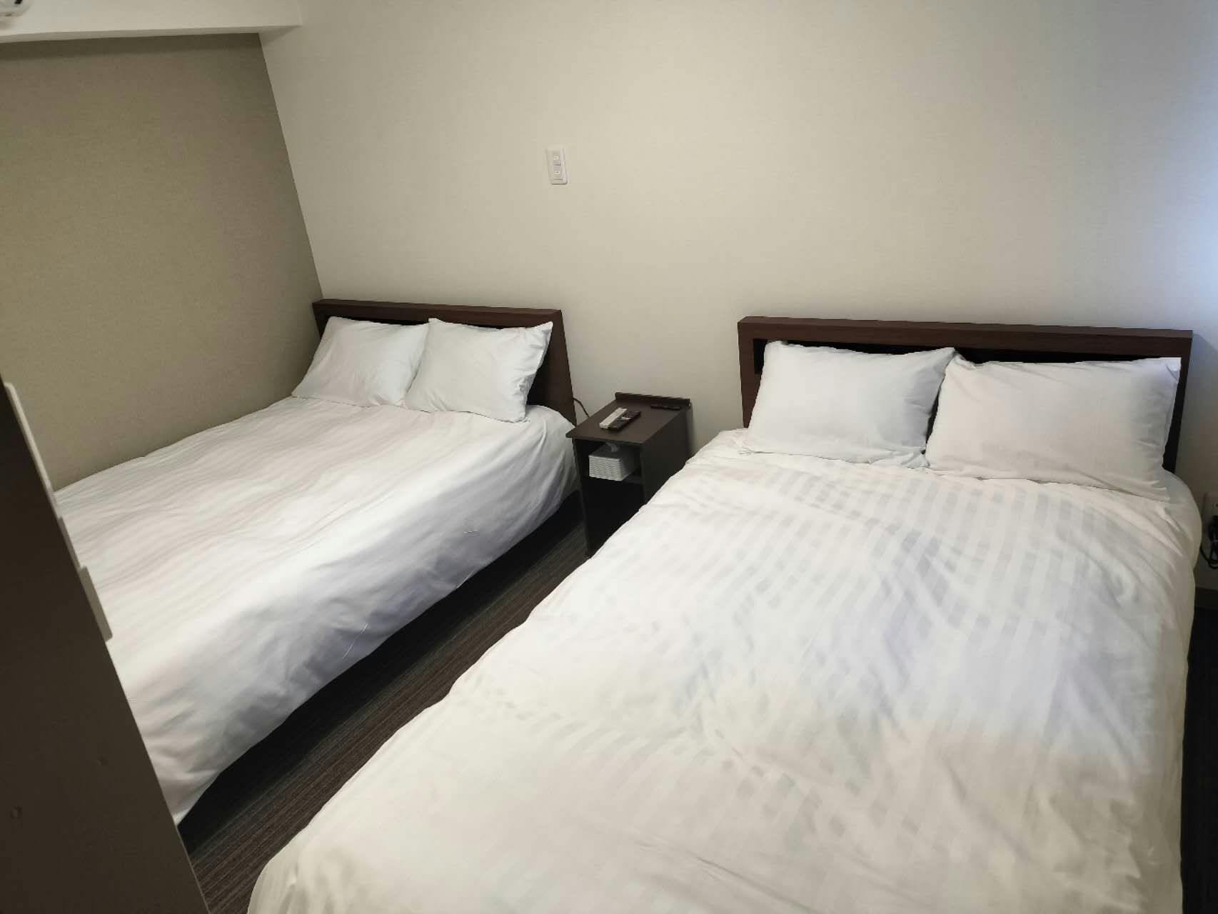 120cm 폭 세미 더블 침대 2개