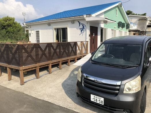 วิลล่าให้เช่าพร้อมรถยนต์