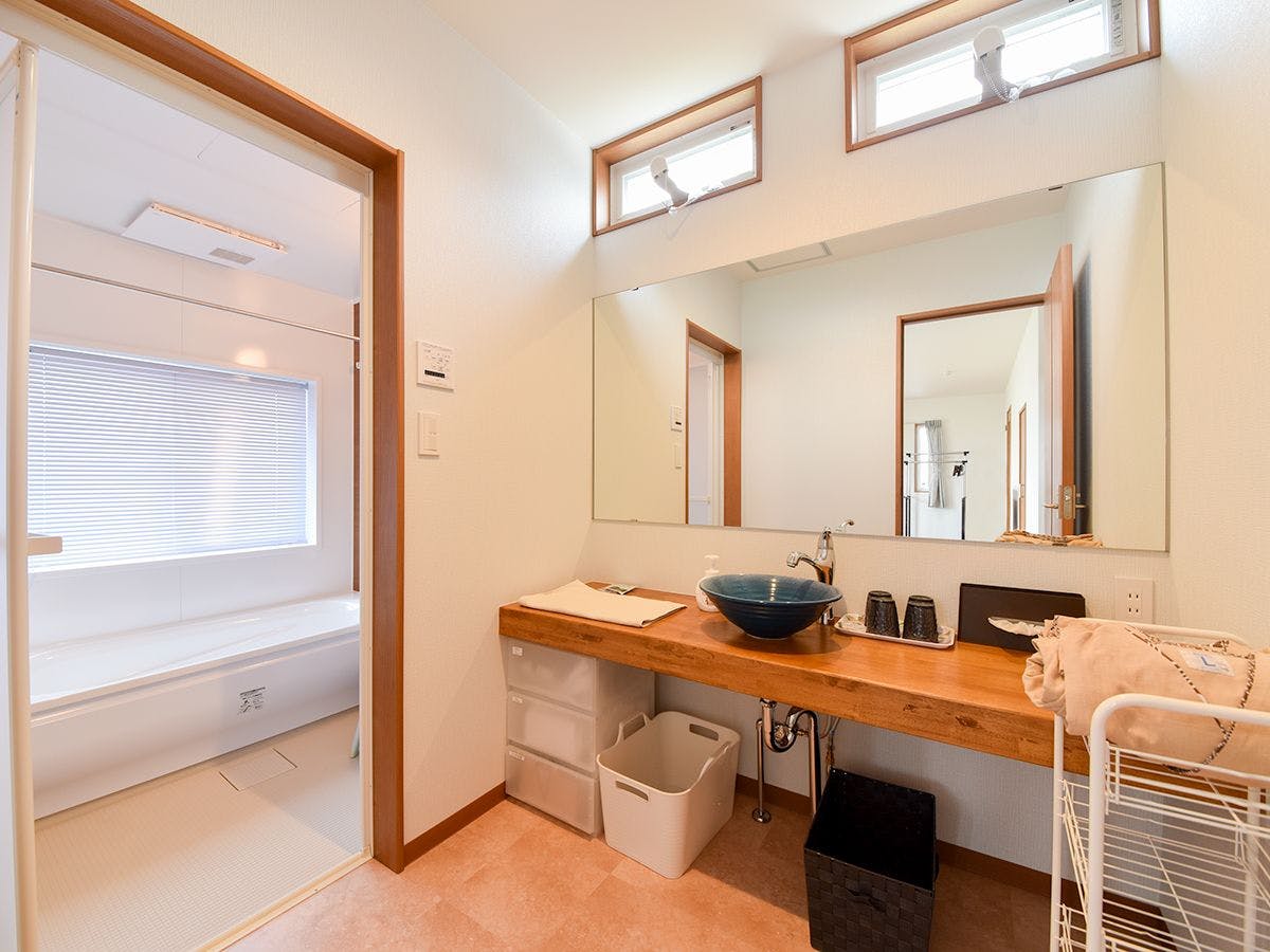 *คอทเทจ [ทะเล] ห้องล้างหน้า