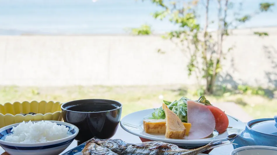 Oshinaya Wanwan Cottage Sea and Flowers