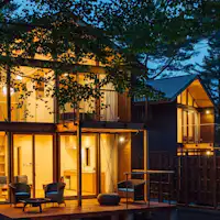 คอทเทจ แกรนด์ โอเบอร์จ คืน