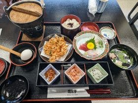 割烹旅館　西山