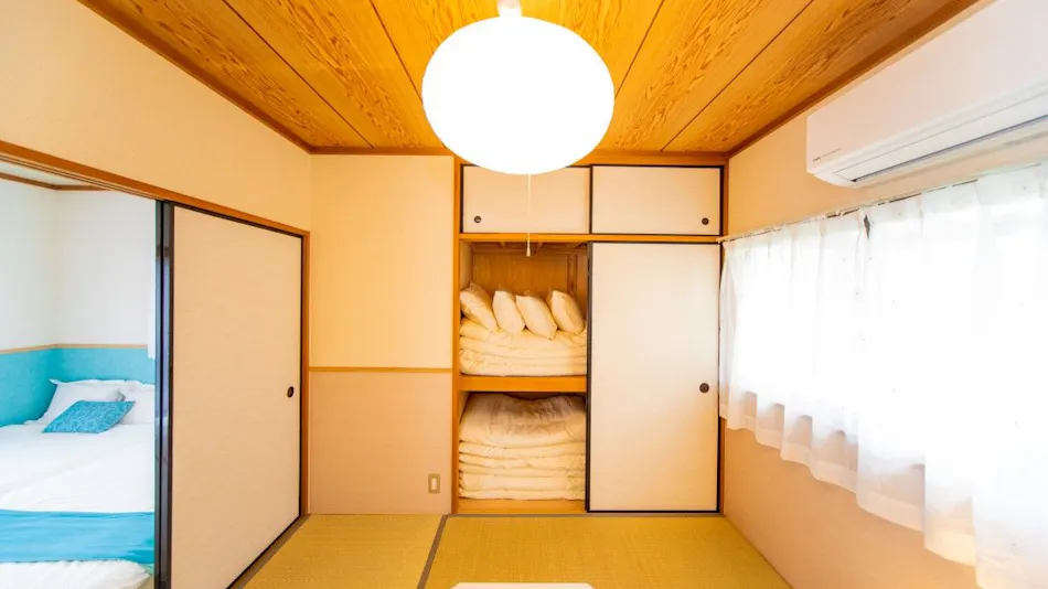 Awaji Central House in Kusumoto