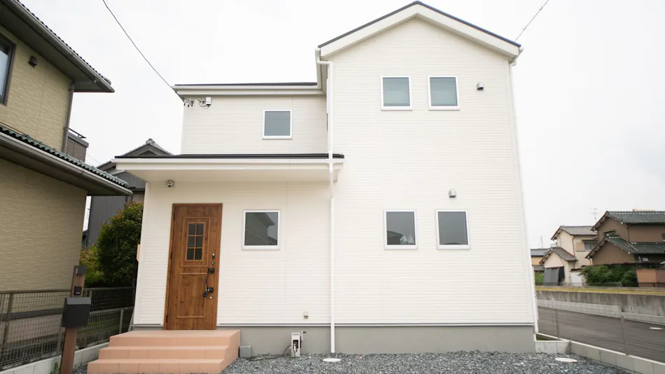 Nagashima Riverside Condominium