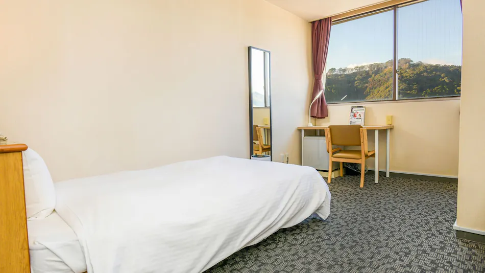 Saiki Central Hotel
