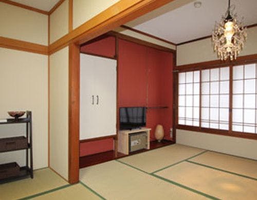 和室（スイート）