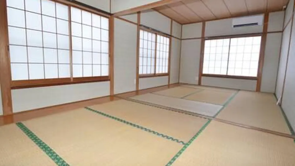 K&K House