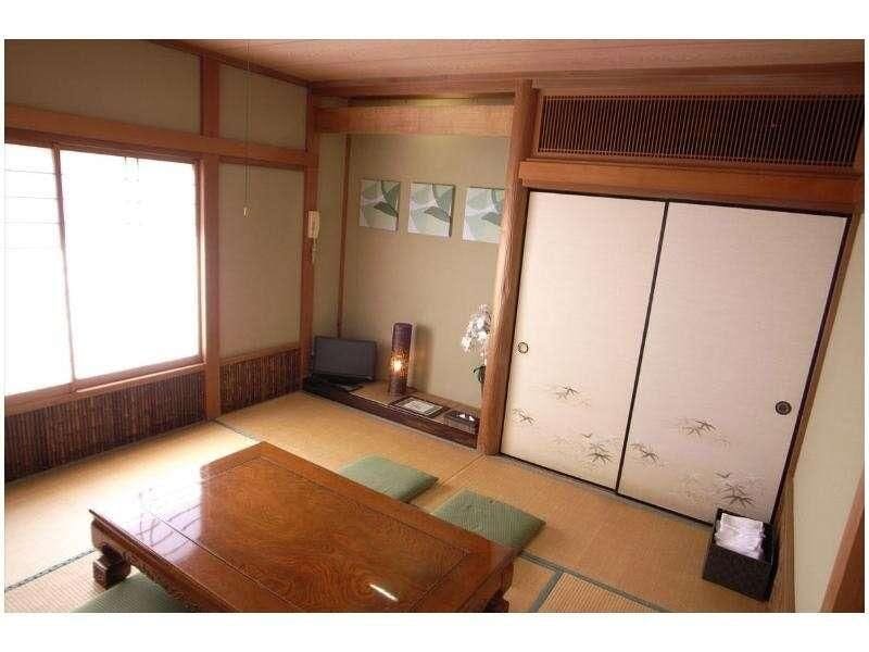 ห้องสไตล์ญี่ปุ่นชั้น 1