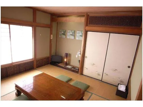 ห้องสไตล์ญี่ปุ่นชั้น 1