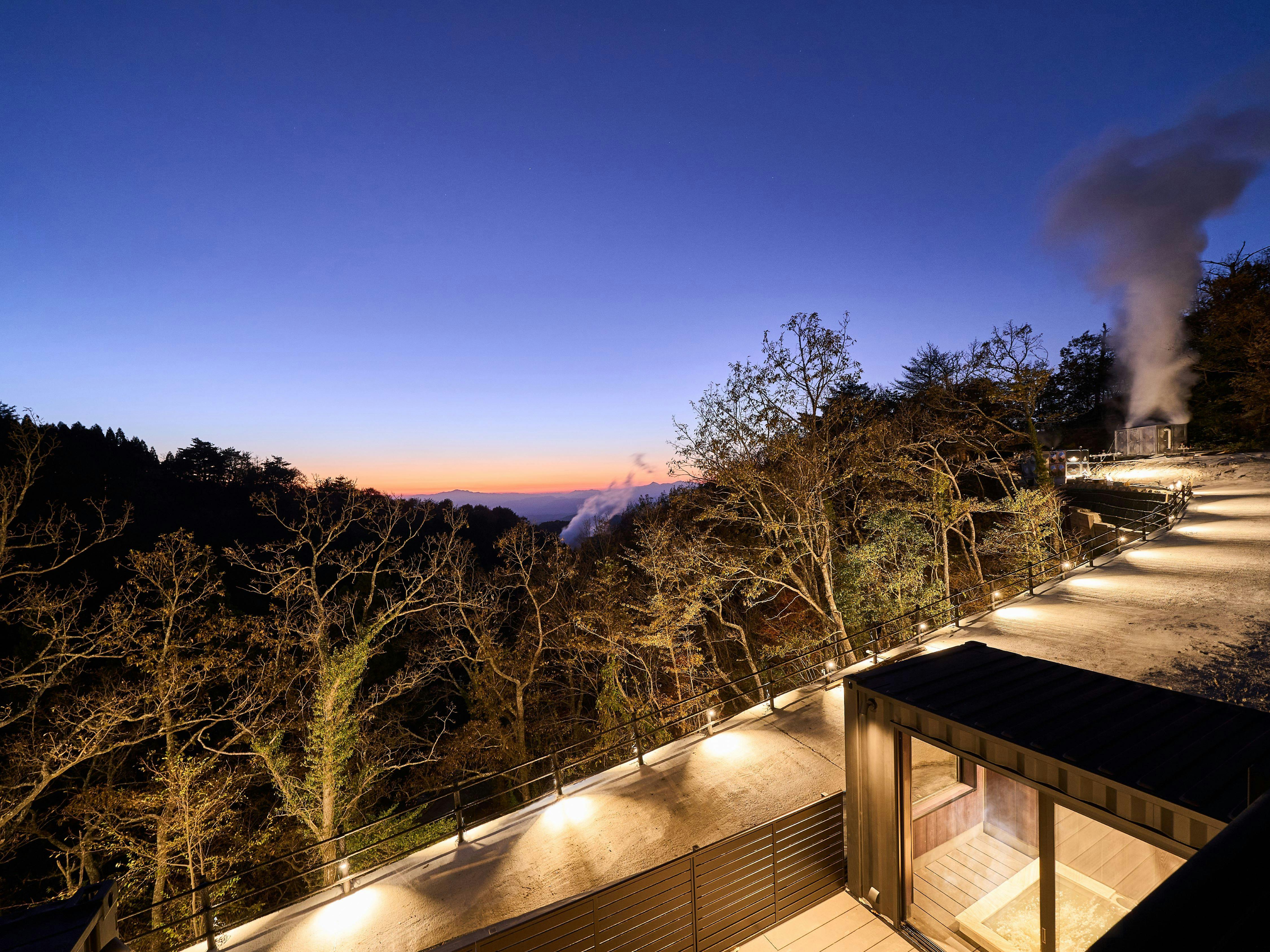 ทัศนียภาพจากการตั้งแคมป์แบบหรูหรา