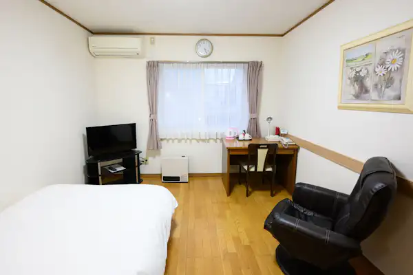 ห้องพักทุกห้องมีเตียงกึ่งคู่ของ France Bed