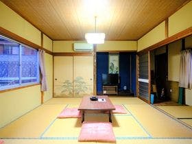 活魚料理　民宿松ヶ枝屋