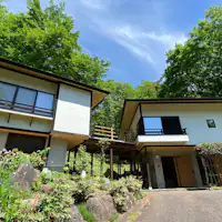 วิลล่า ซากะ โนะ อิเอะ