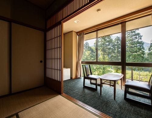 和室10畳のお部屋