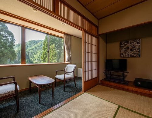 和室10畳お風呂付きのお部屋