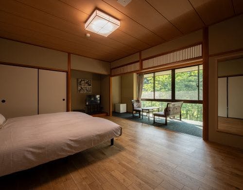 和洋室10畳のお風呂付きのお部屋
