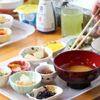 ถาดพร้อมถ้วยเล็ก