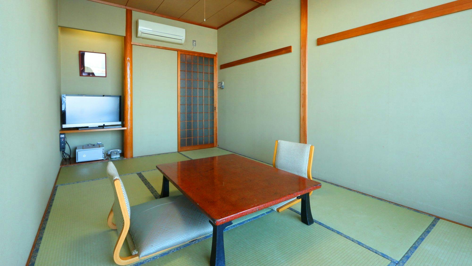 모든 객실은 다다미로 되어 있습니다.