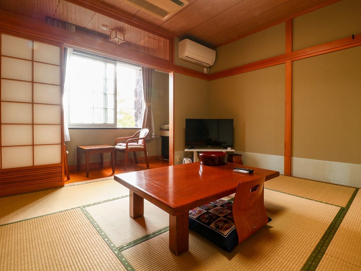 ห้องสไตล์ญี่ปุ่น 8 เสื่อทาทามิ