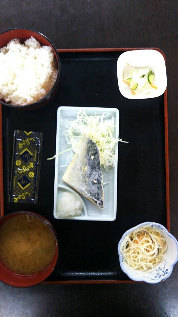 ชุดอาหารเช้าปลา