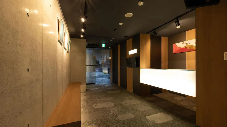 s.Base shijo-omiya