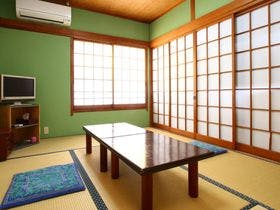 割烹旅館　観月荘