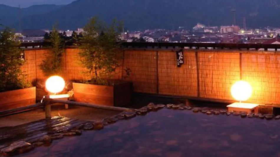 Hotel Kinomezaka: A Lodge of Sincere Devotion