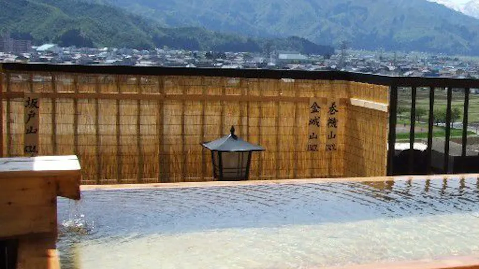 Hotel Kinomezaka: A Lodge of Sincere Devotion