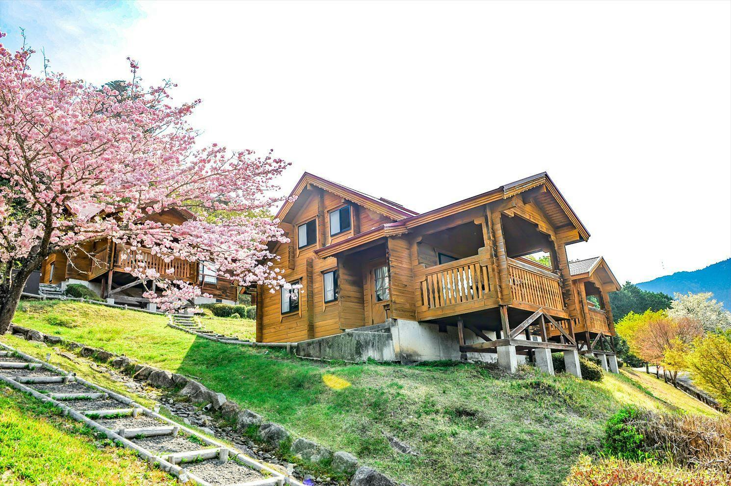 Sponic Park Ichinomiya Kunimi Hill Mountain Lodge