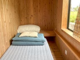 ＳＨＡＲＥ　ＨＯＳＴＥＬ　庭のとまり