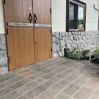 현관문