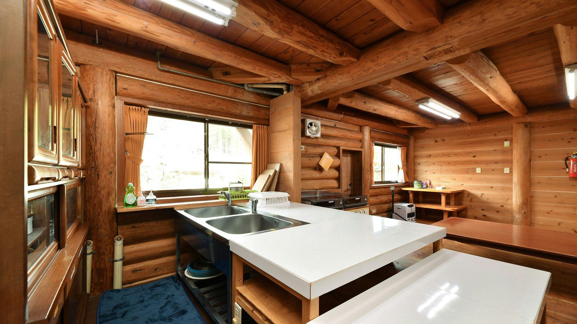 Daiwa Dōmu (ความจุ: 20 คน)