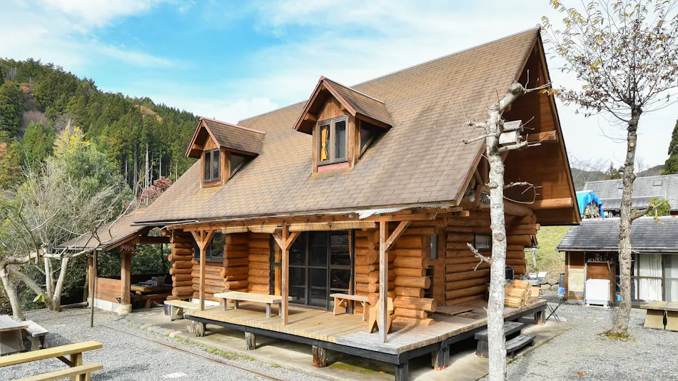 Logland Okumino