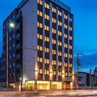 ภายนอก (กลางคืน)