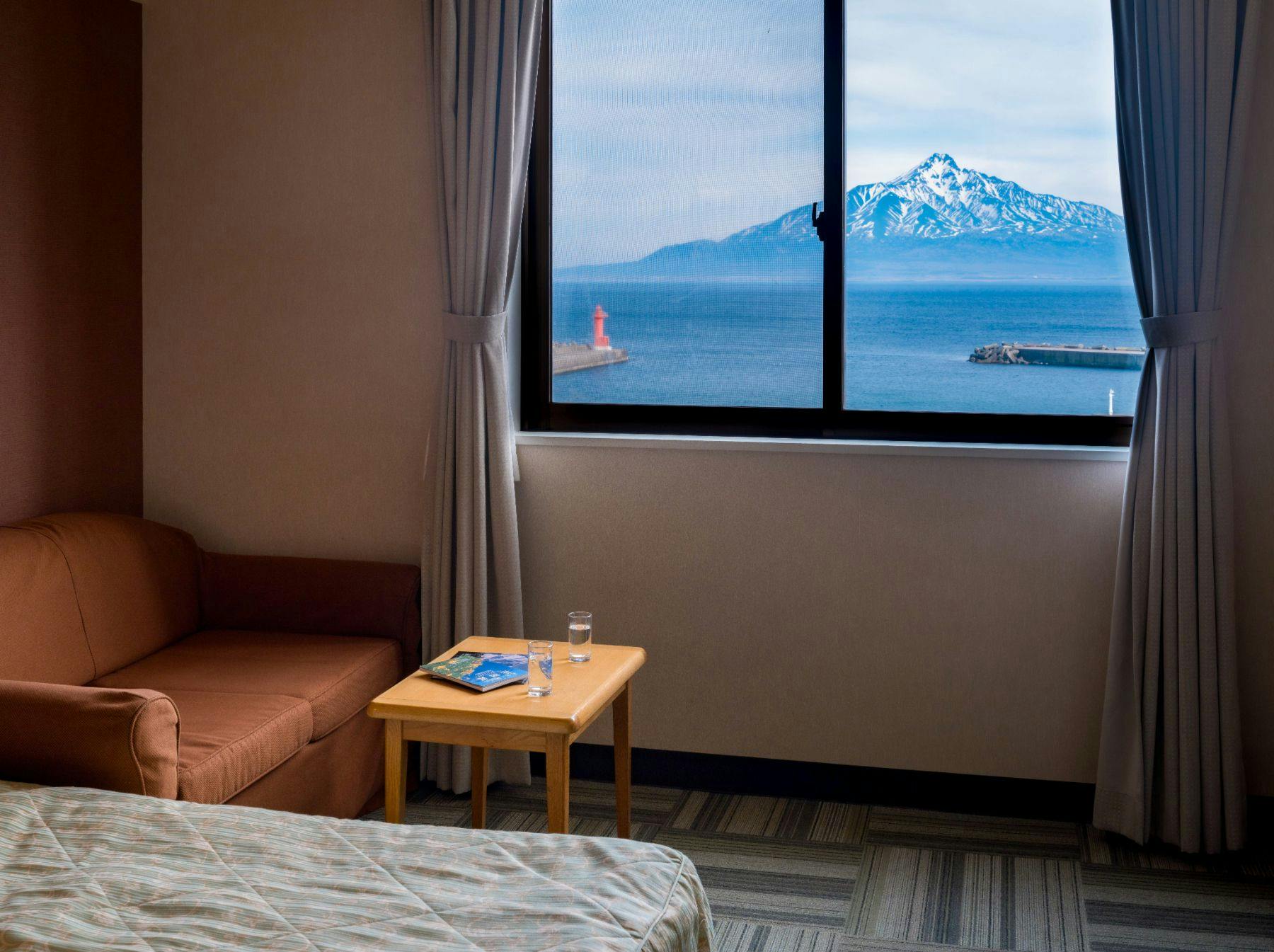 REBUN HOTEL SARYO