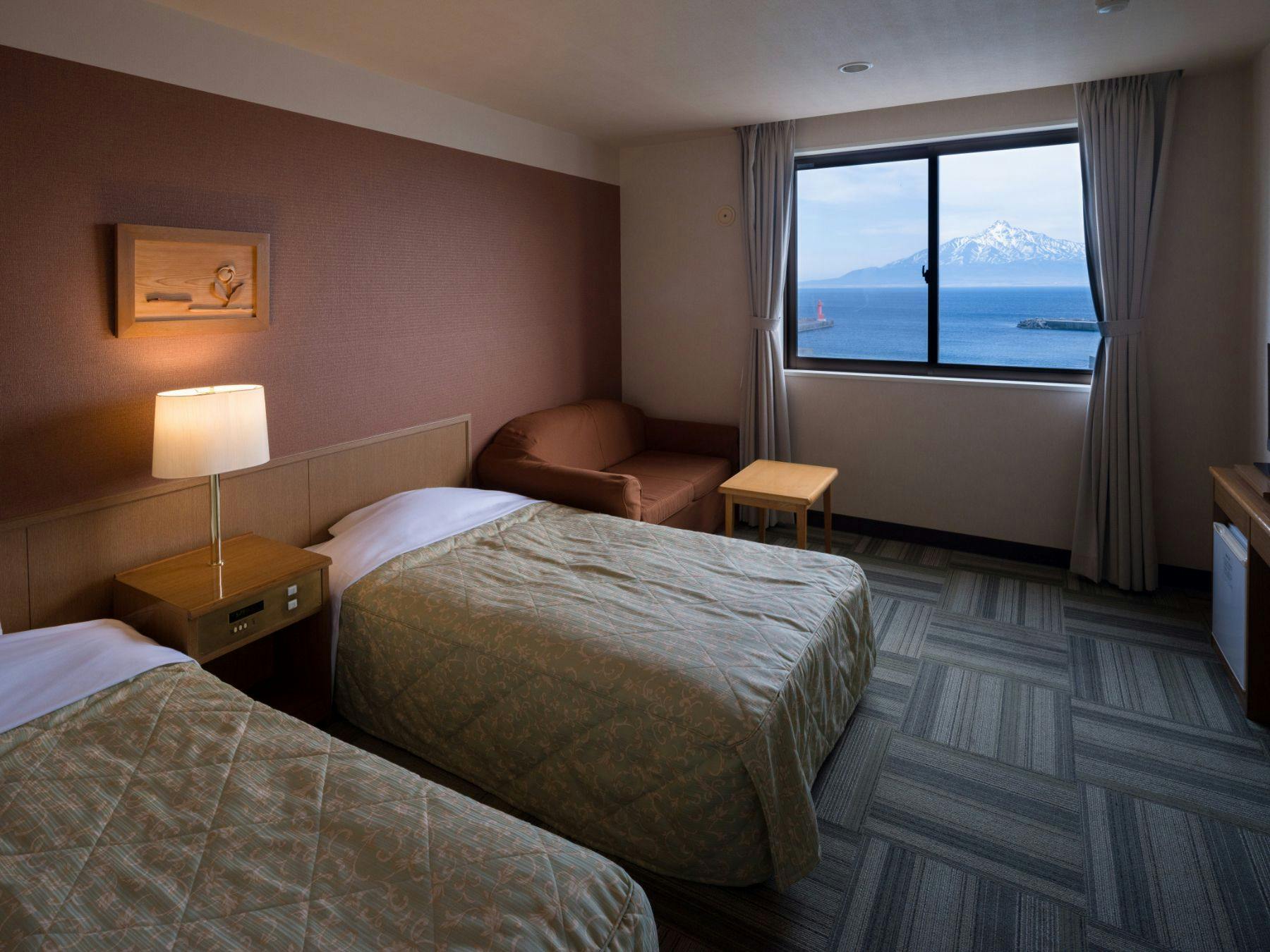 REBUN HOTEL SARYO