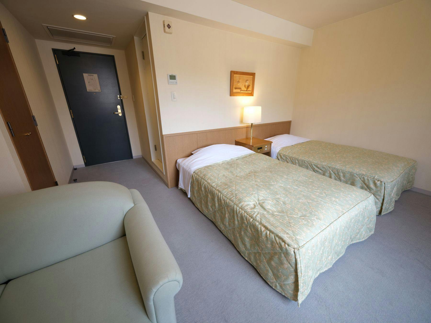 REBUN HOTEL SARYO