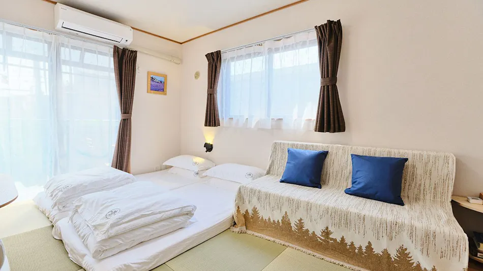 Lighthotel - Takasago