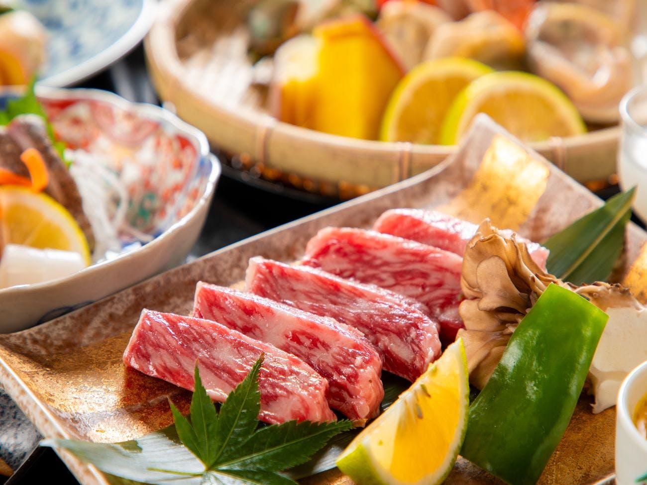 สเต๊กเนื้อวากิวโออิตะส่วนสันนอก