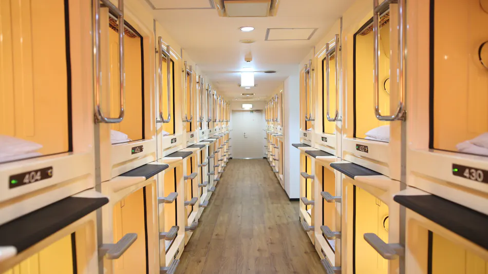 Capsule Hotel Flaru