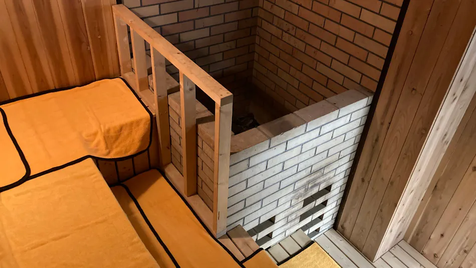 Capsule Hotel Flaru
