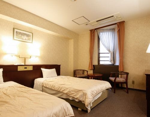 デラックスツイン