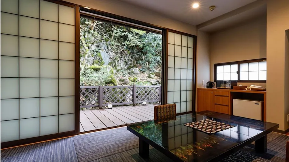 Kinosaki Onsen Hanamandara