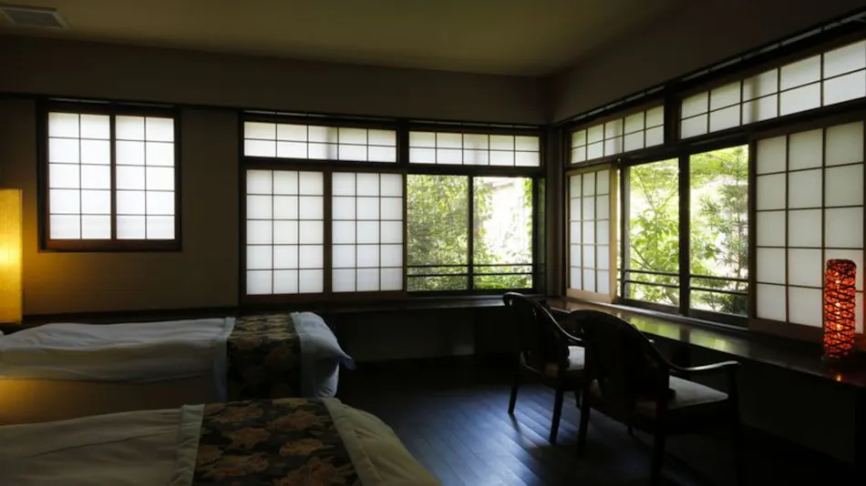Kinosaki Onsen Hanamandara